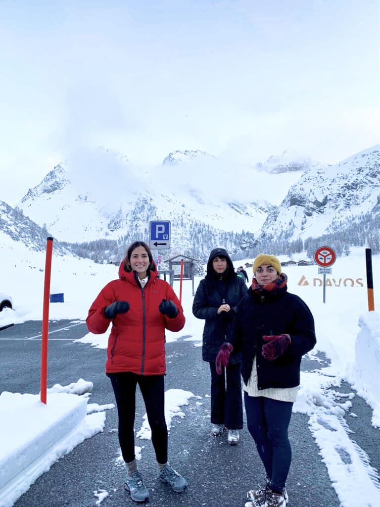 artevie_davos_recruiting_cristina_paris_team_02-768x1024